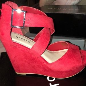 New in box red Torrid wedge shoes. Size 9.5.